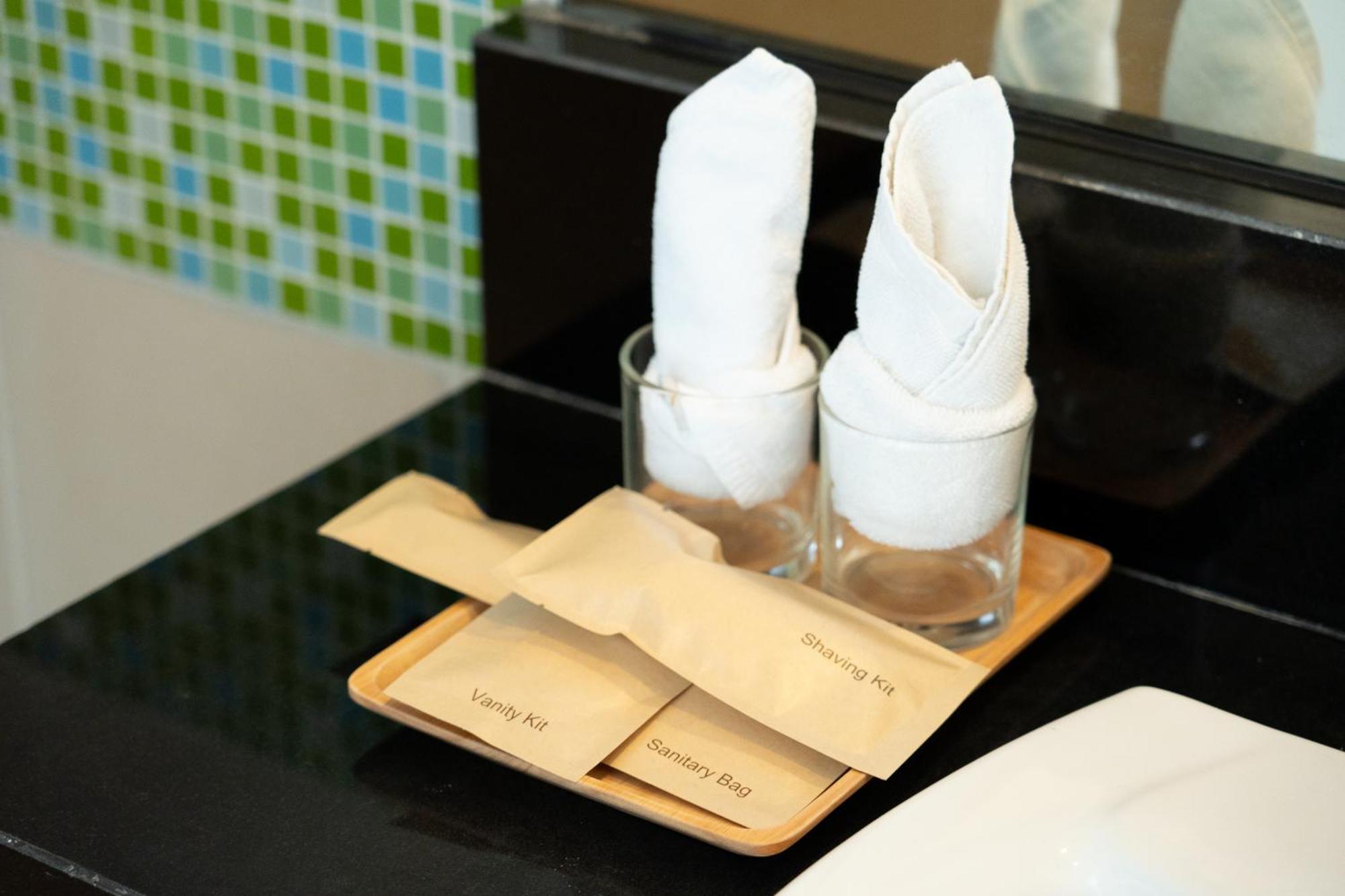 Legacy Hotel Bangkok Sukhumvit Extérieur photo