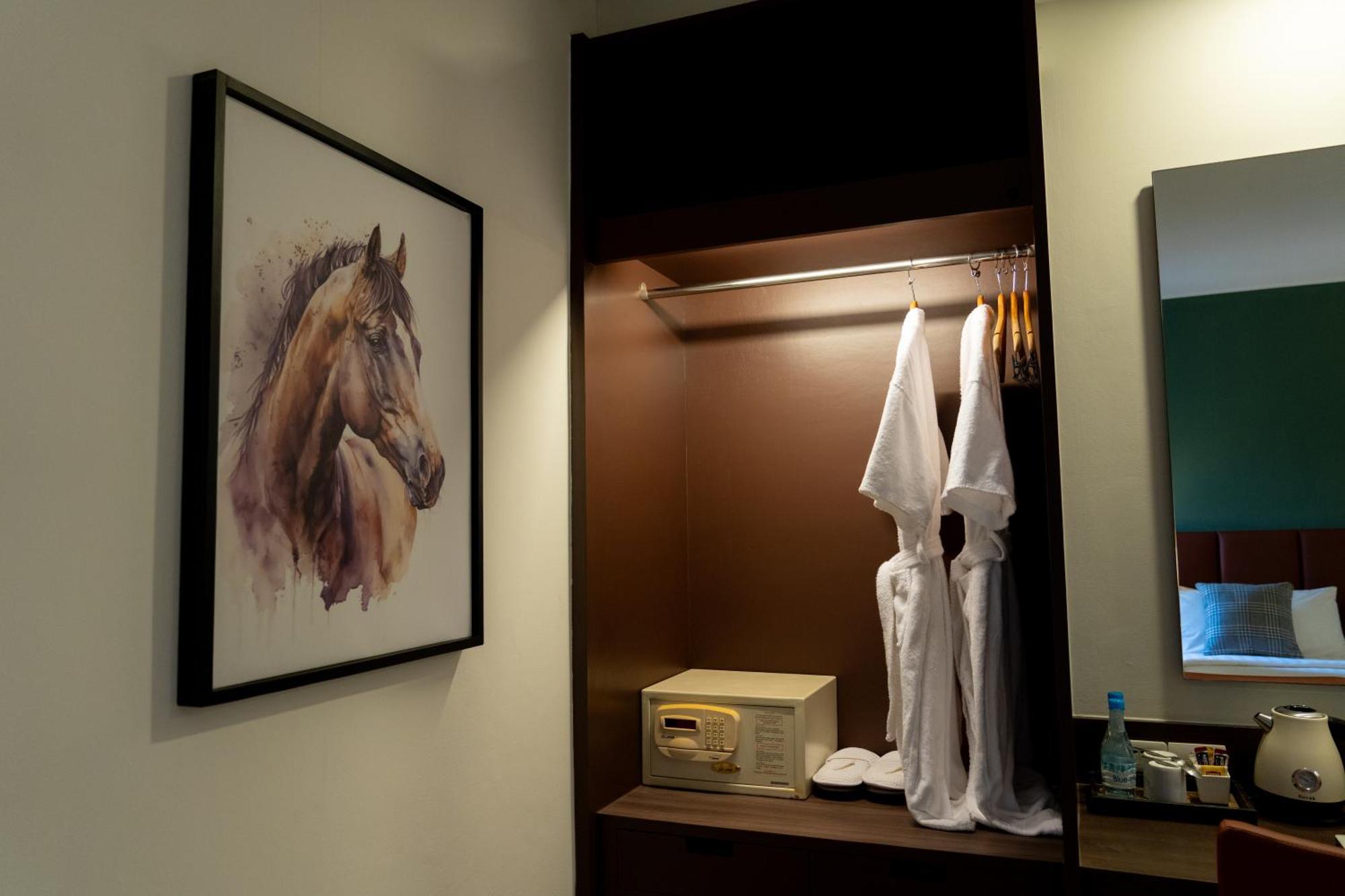 Legacy Hotel Bangkok Sukhumvit Extérieur photo