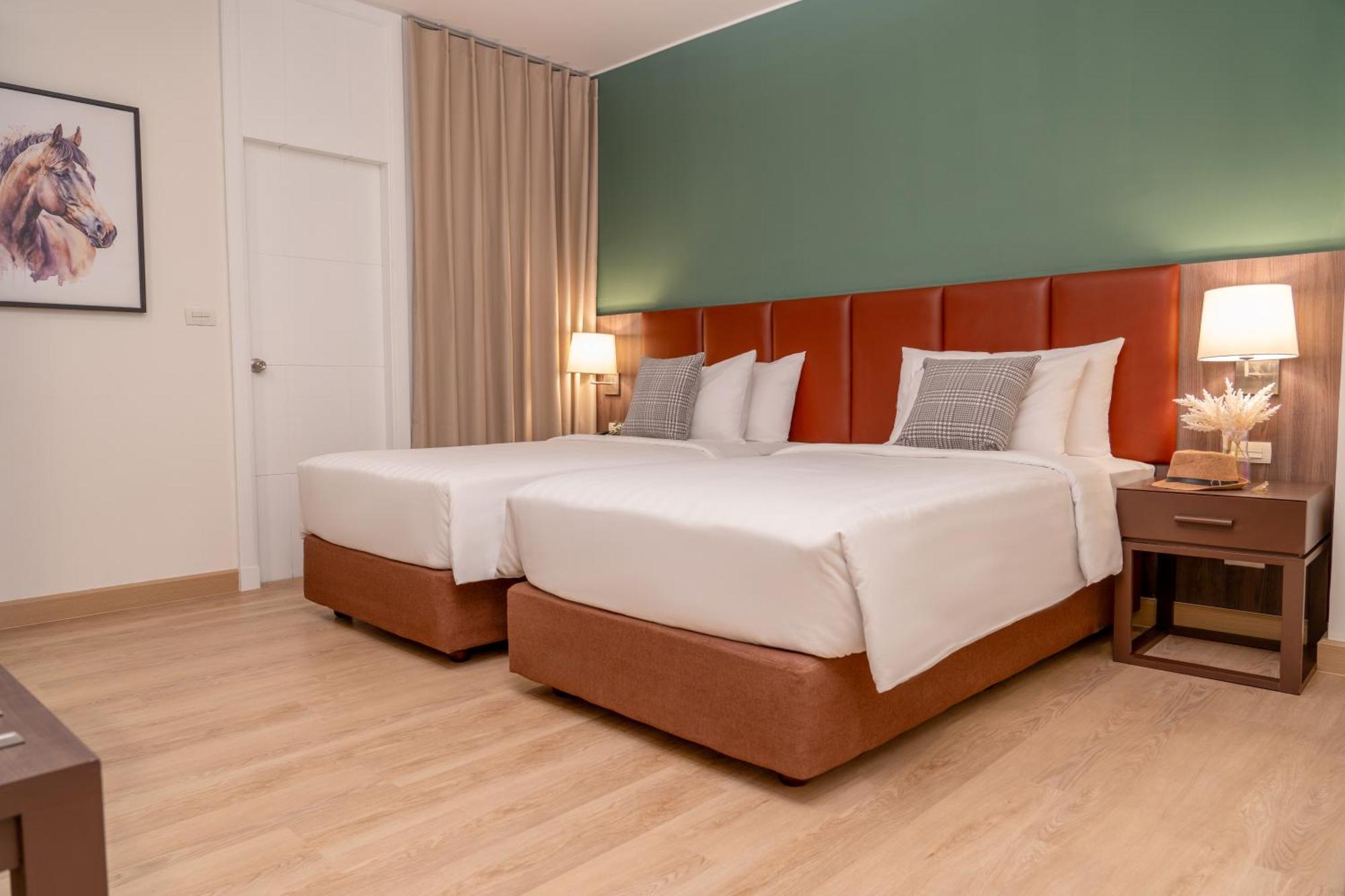 Legacy Hotel Bangkok Sukhumvit Extérieur photo