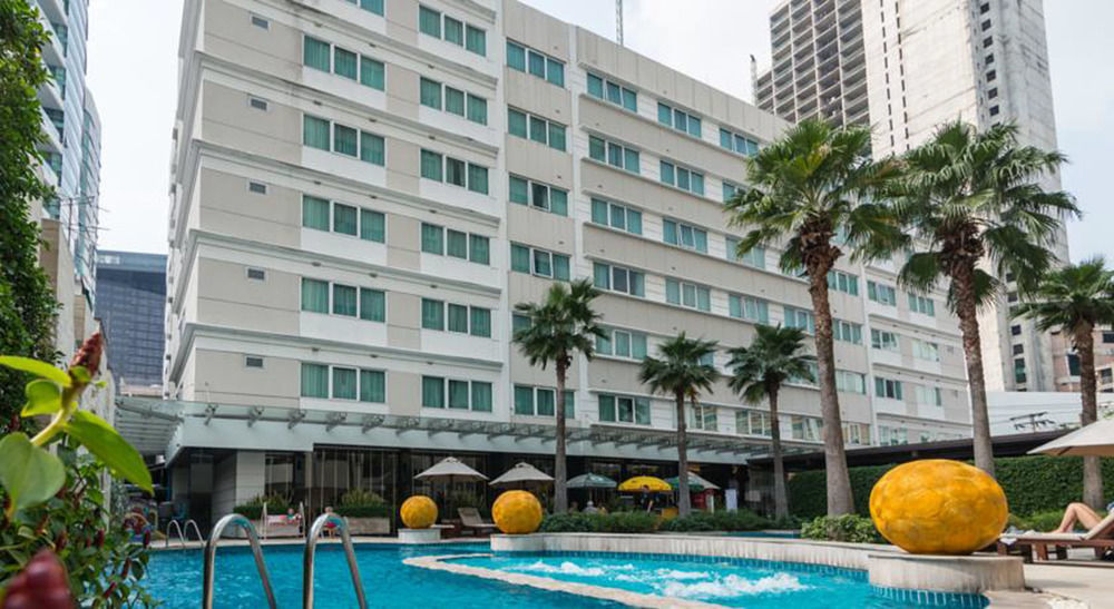 Legacy Hotel Bangkok Sukhumvit Extérieur photo