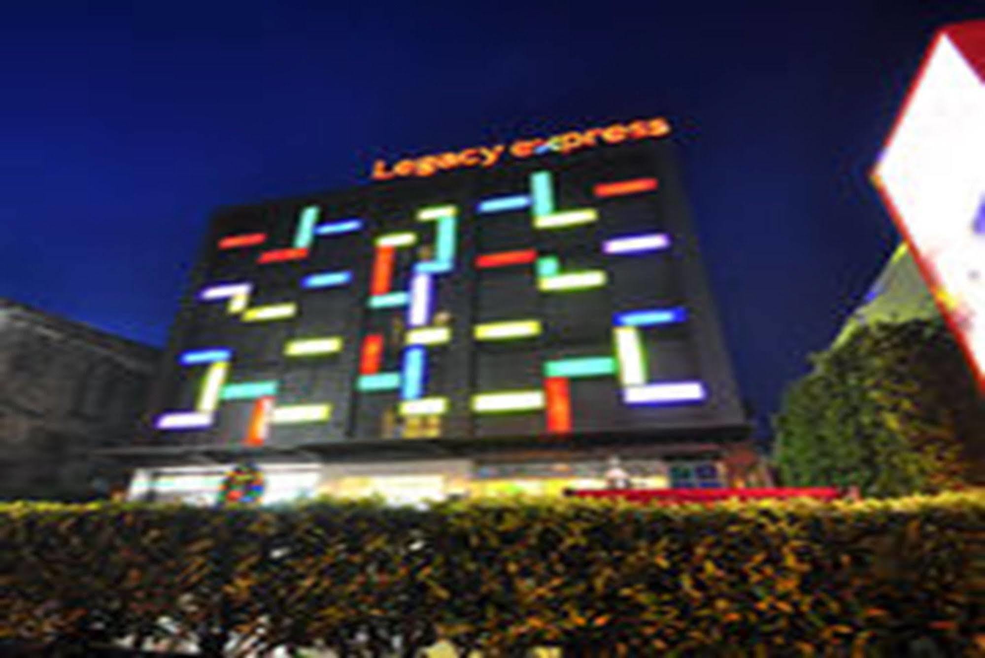Legacy Hotel Bangkok Sukhumvit Extérieur photo