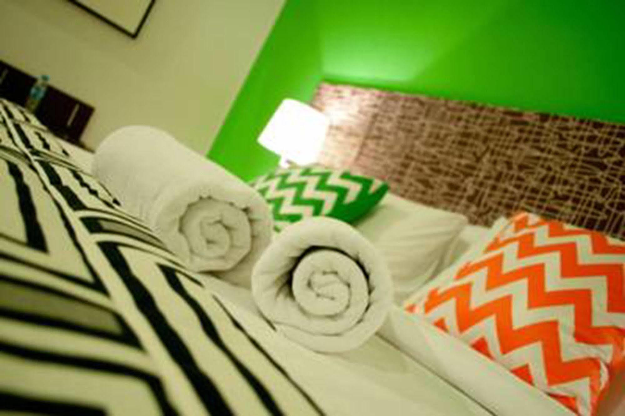Legacy Hotel Bangkok Sukhumvit Extérieur photo