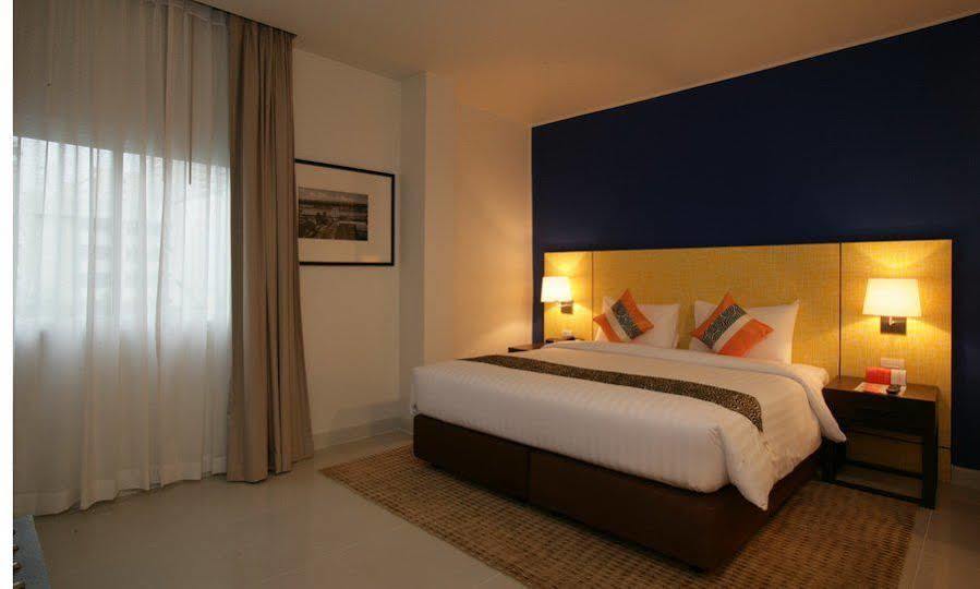 Legacy Hotel Bangkok Sukhumvit Extérieur photo