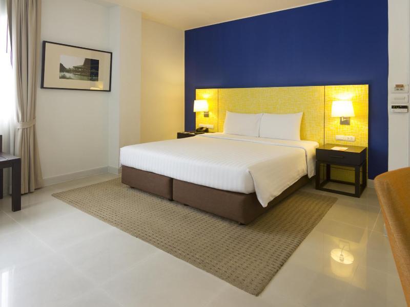 Legacy Hotel Bangkok Sukhumvit Extérieur photo